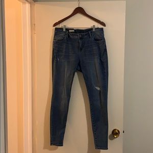 Size 16 KUT from the Kloth toothpick skinny jeans